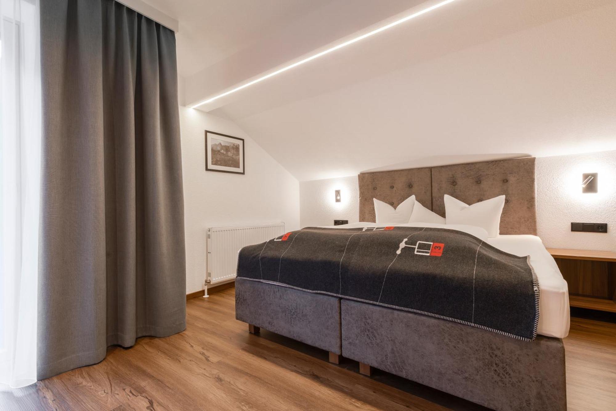 אישגל Appartements Kardona מראה חיצוני תמונה