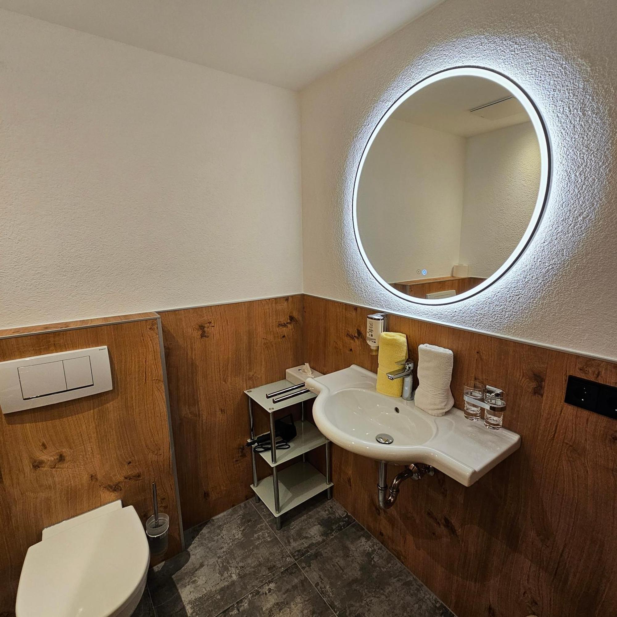 אישגל Appartements Kardona מראה חיצוני תמונה