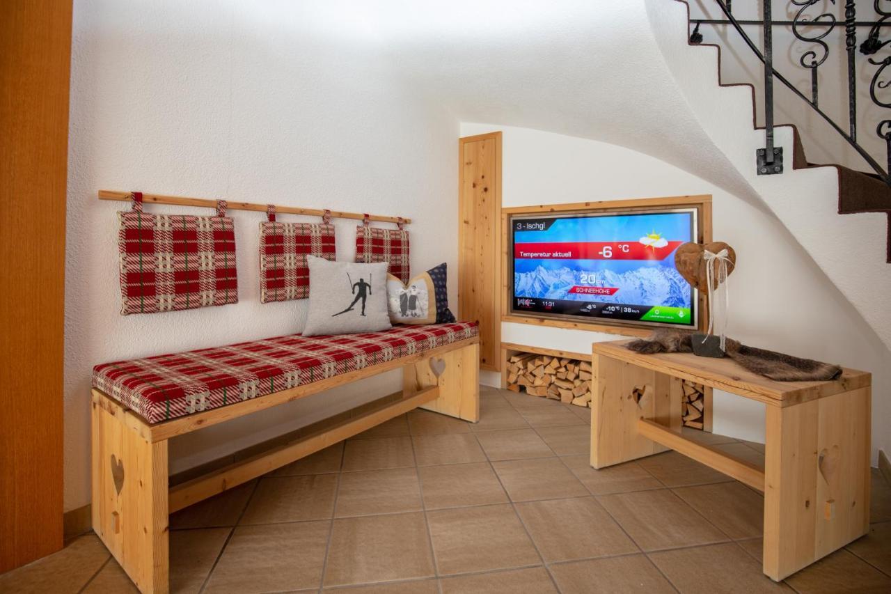אישגל Appartements Kardona מראה חיצוני תמונה