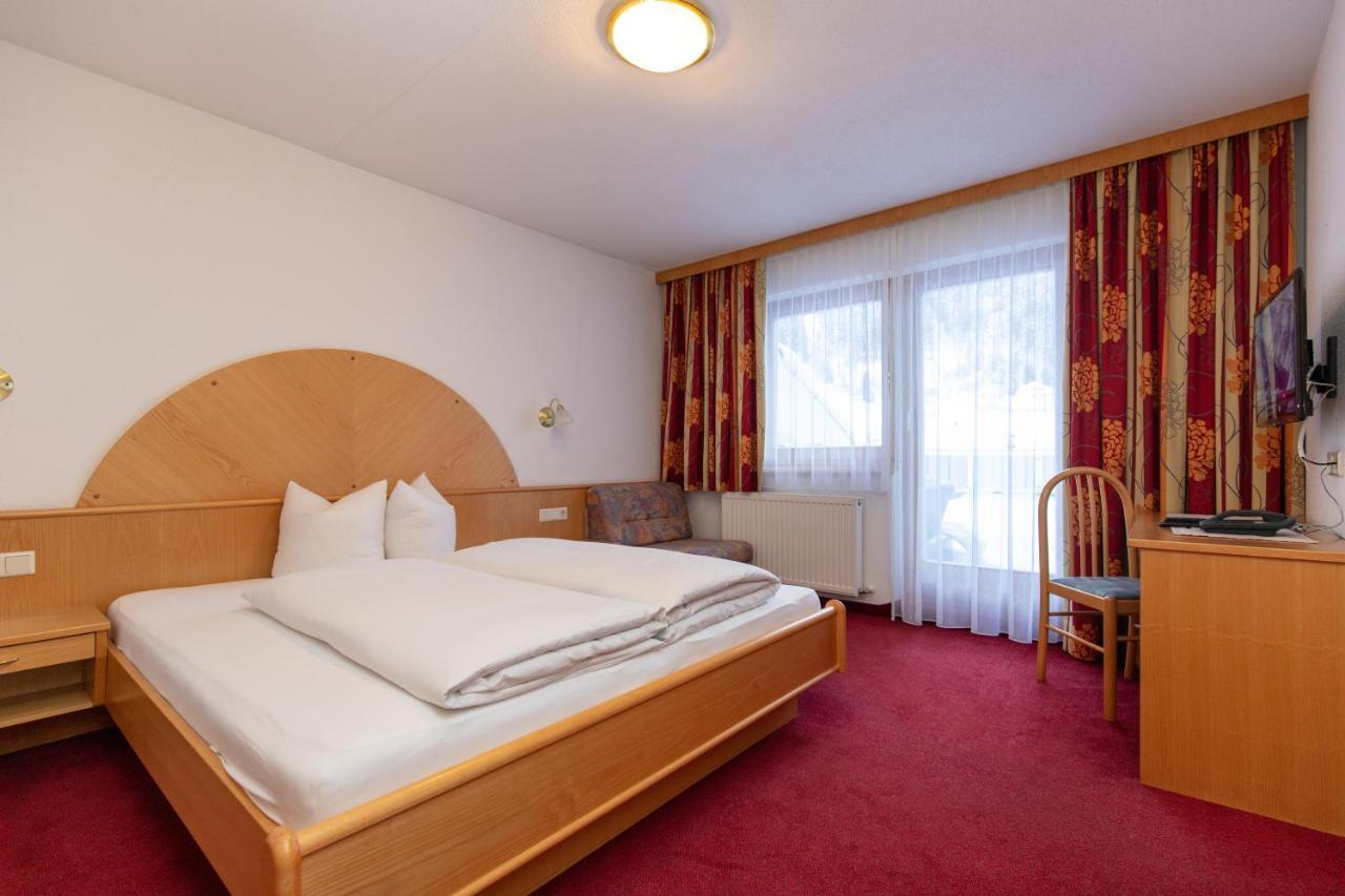 אישגל Appartements Kardona מראה חיצוני תמונה