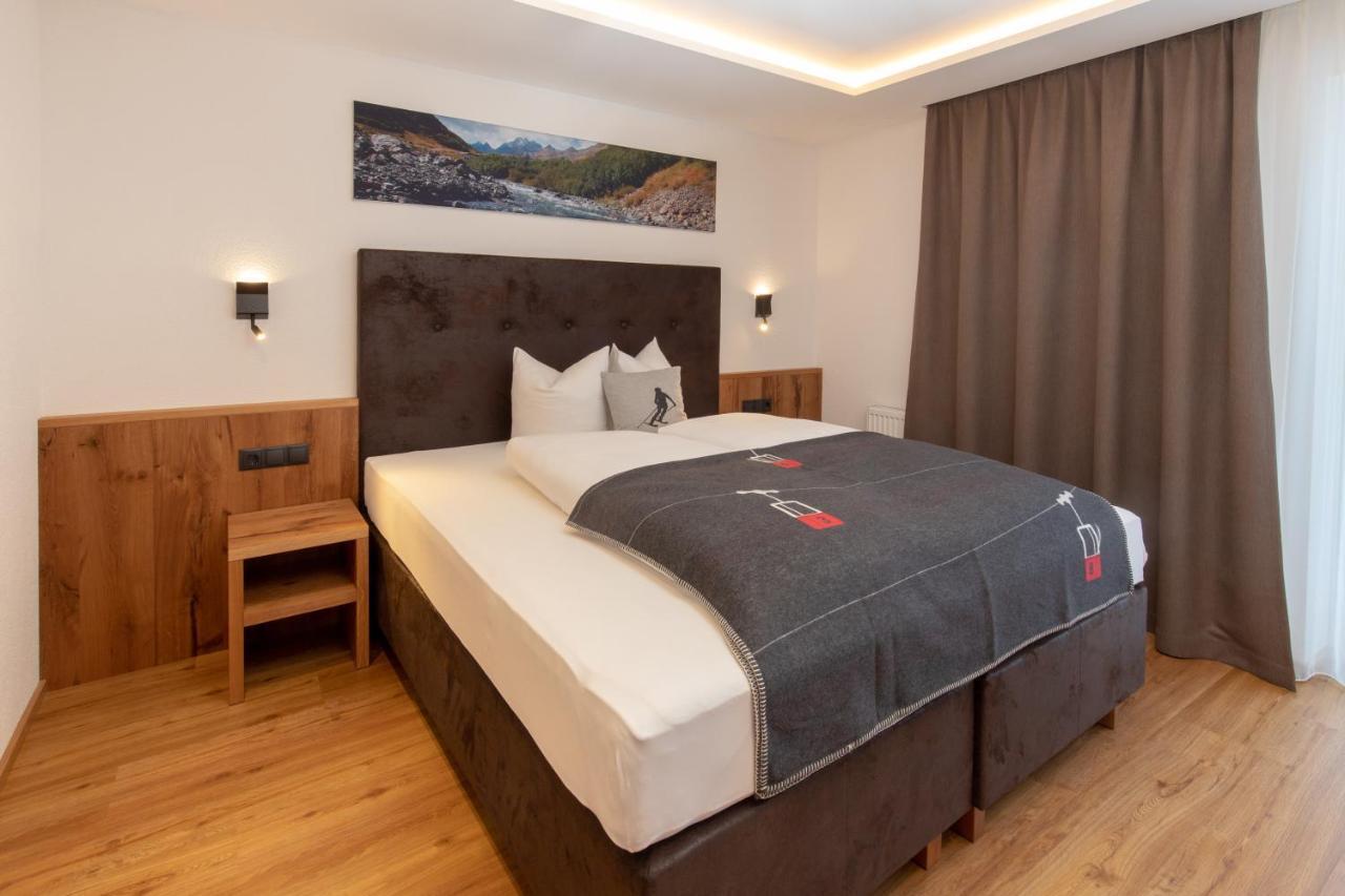אישגל Appartements Kardona מראה חיצוני תמונה