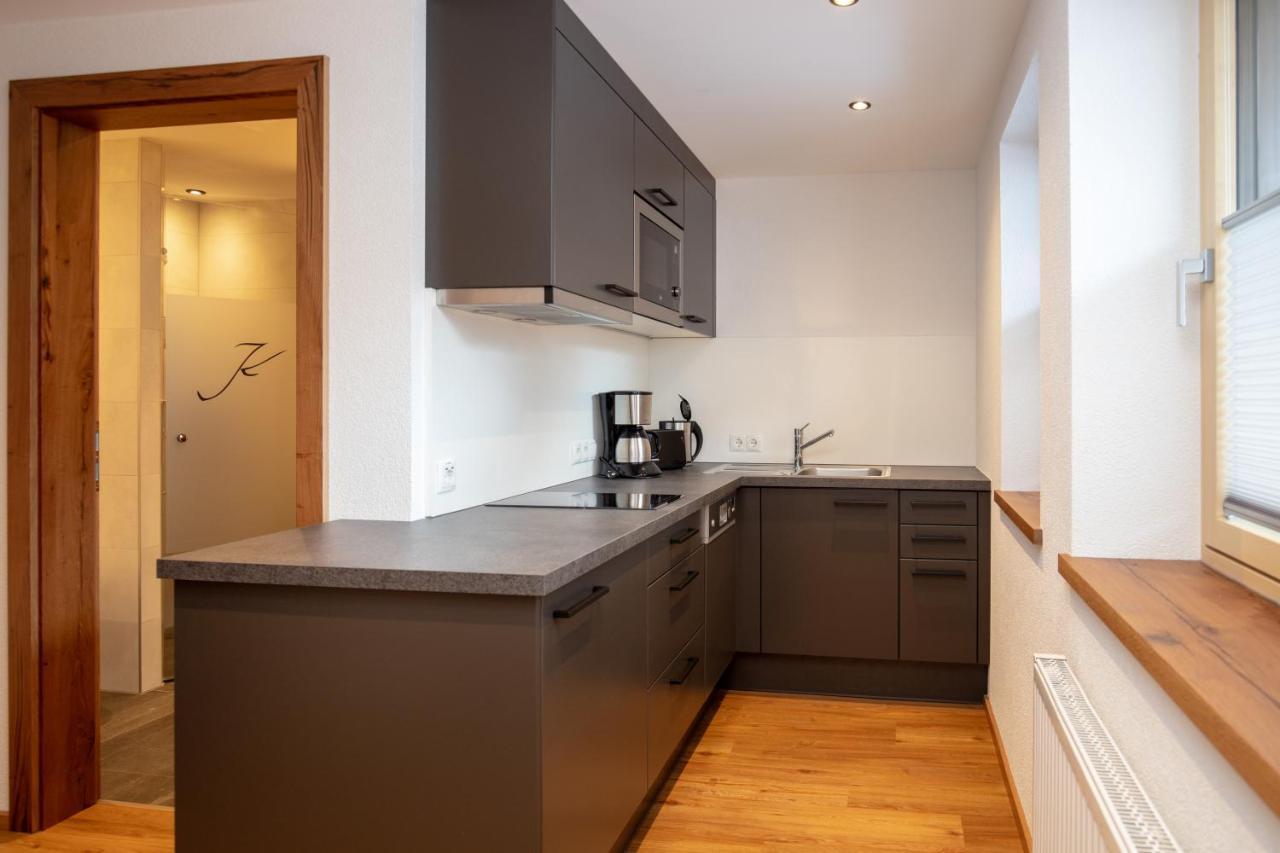 אישגל Appartements Kardona מראה חיצוני תמונה